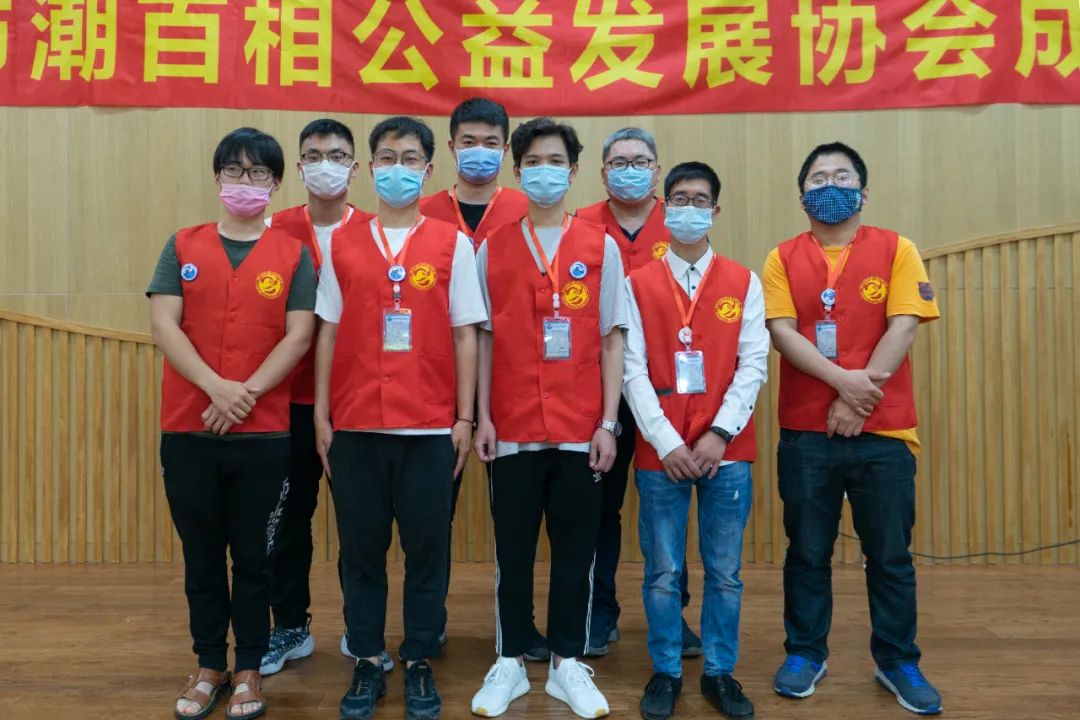 敬业奉献,猛进如潮——紫微城记社会创新实践团 敬业奉献,猛进如潮——紫微城记社会创新实践团